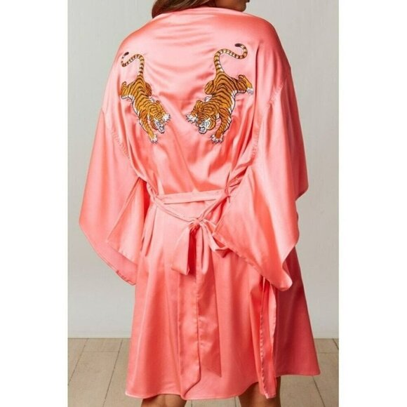 Fantastic Fawn Tops - Wild Side Embroidered Tiger Pink Kimono Robe